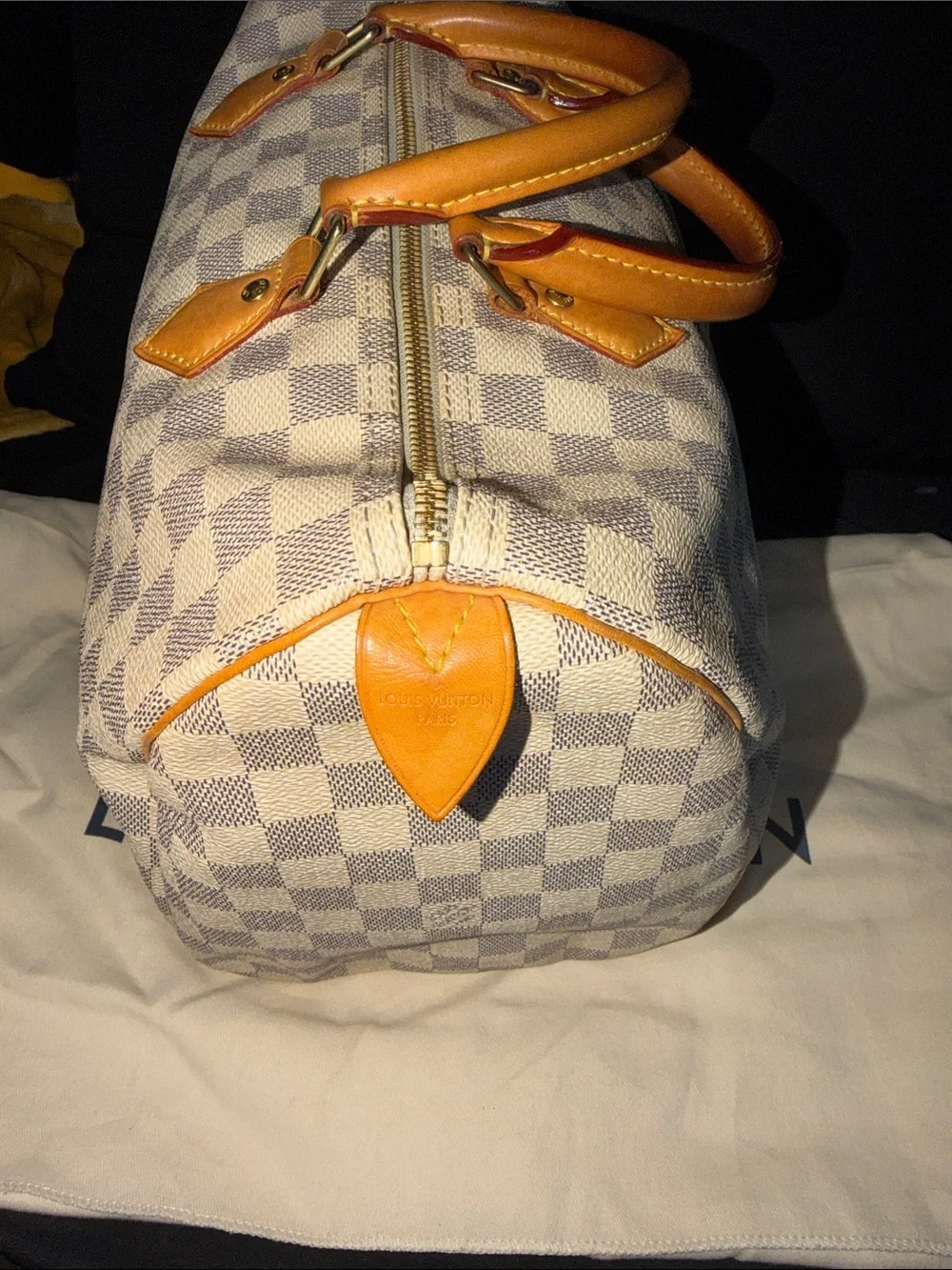 Louis Vuitton Damier Azur Speedy Handbag - Light Blue & White with Vachetta